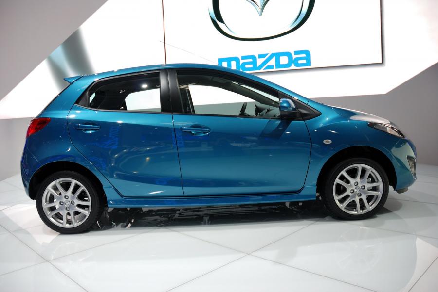  Mazda2 2010 года  (фото 115 из 183)